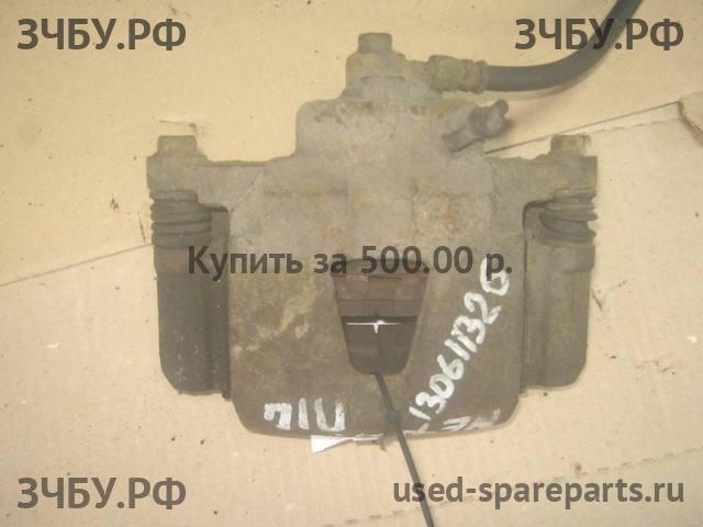 Daewoo Nexia Суппорт передний левый (в сборе со скобой)