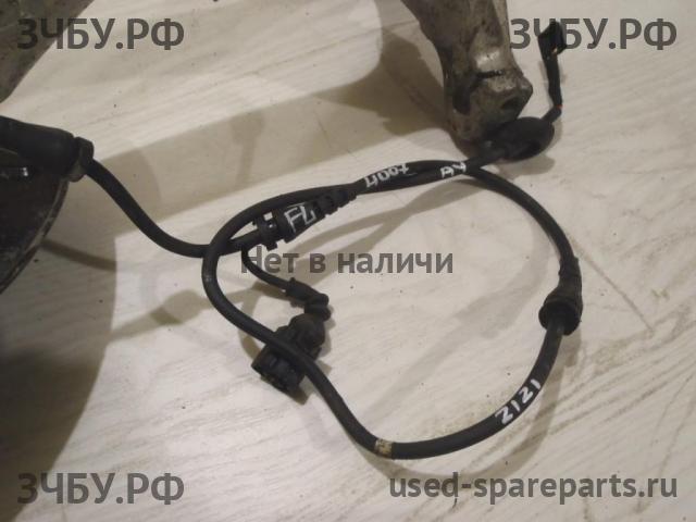 Audi A4 [B6] Датчик ABS передний