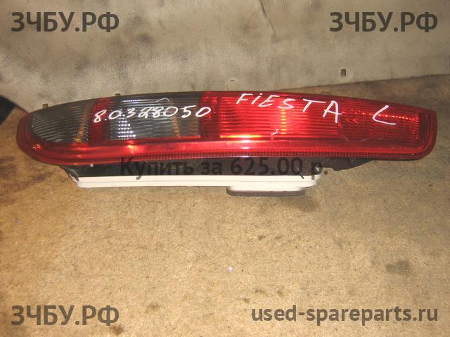 Ford Focus 2 Фонарь правый