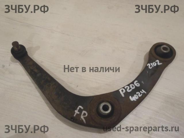 Peugeot 206 Рычаг передний правый