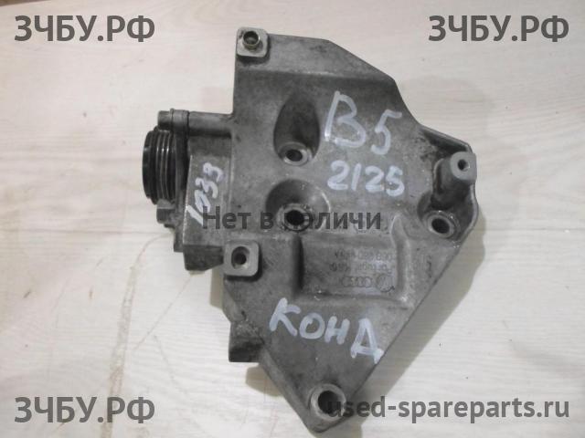 Volkswagen Passat B5 Кронштейн