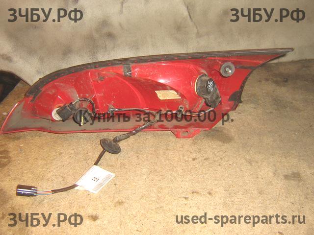 Ford Focus 1 Фонарь правый