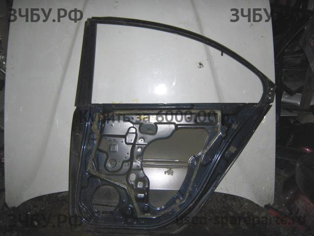 Nissan Primera P12 Дверь задняя правая