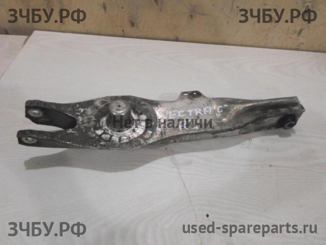 Opel Vectra C Рычаг задний