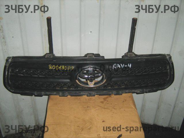 Toyota RAV 4 (3) Решетка радиатора