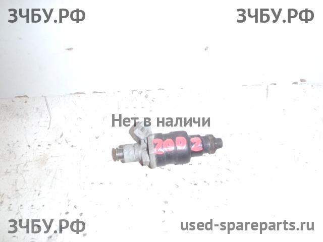 Audi A4 [B5] Форсунка инжекторная электрическая