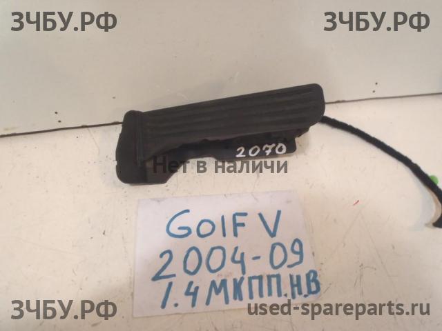 Volkswagen Golf 5 Педаль газа