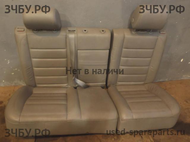 Volkswagen Touareg 1 Сиденье