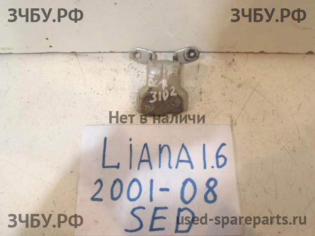 Suzuki Liana Петля двери передней правой