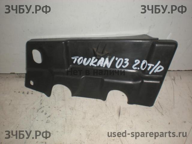 Volkswagen Touran 1 [1T] Заглушка