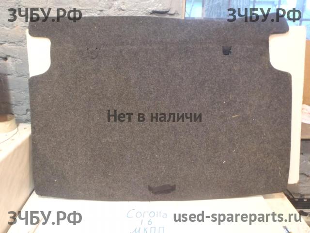 Toyota Corolla (E12) Обшивка пола