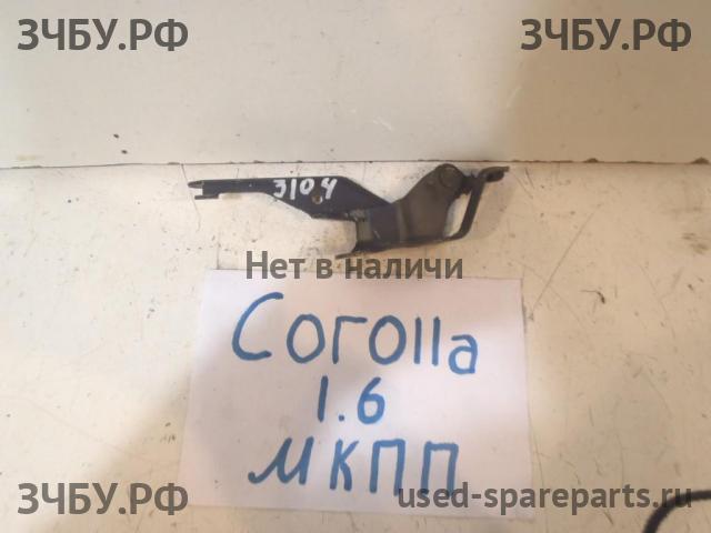 Toyota Corolla (E12) Петля капота