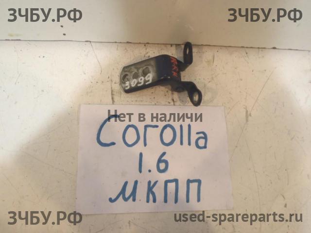 Toyota Corolla (E12) Петля двери задней правой