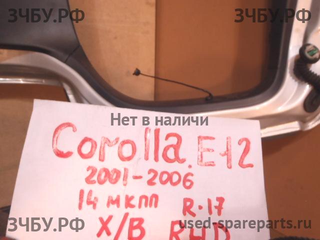Toyota Corolla (E12) Обшивка двери багажника