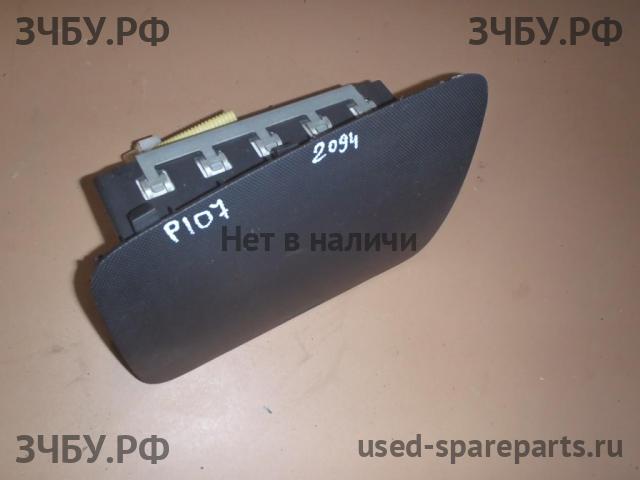 Peugeot 107 Подушка безопасности пассажирская (в торпедо)