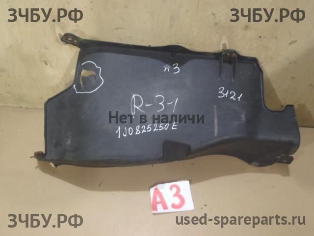 Audi A3 [8L] Пыльник двигателя правый