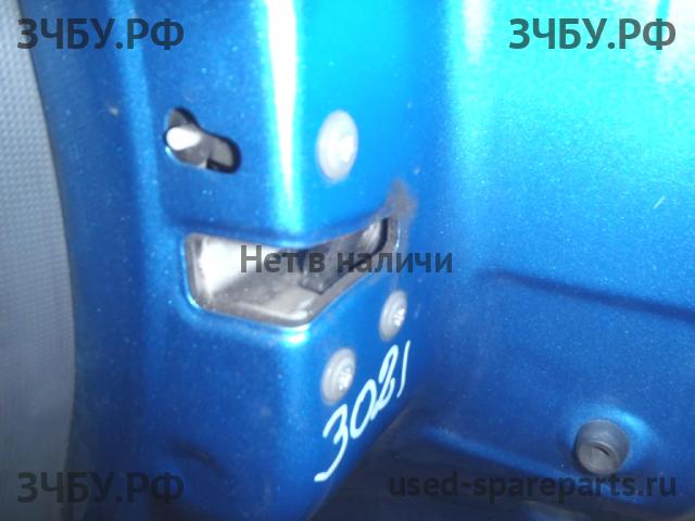 Peugeot 107 Замок двери задней правой