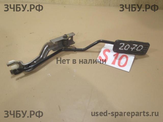 Subaru Forester 1 (S10) Педаль газа