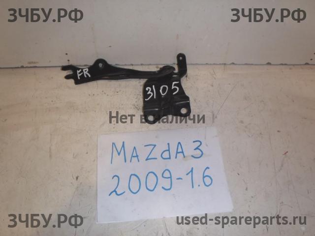 Mazda 3 [BL] Петля капота