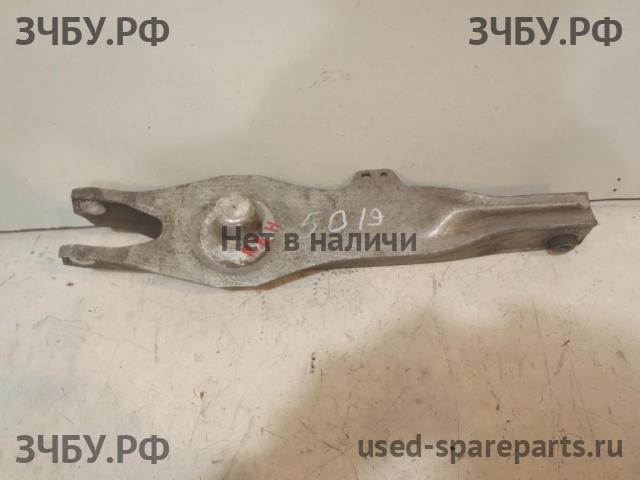Saab 9-3 (2) Рычаг задний правый