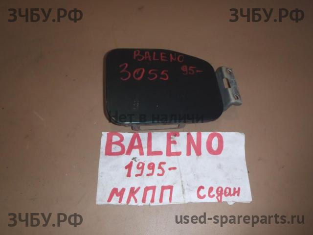 Suzuki Baleno 1 Лючок бензобака