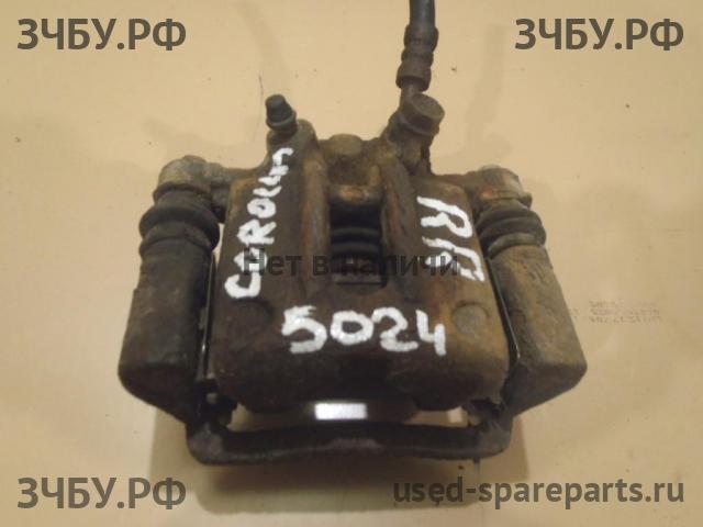 Toyota Corolla (E12) Суппорт задний правый (в сборе со скобой)