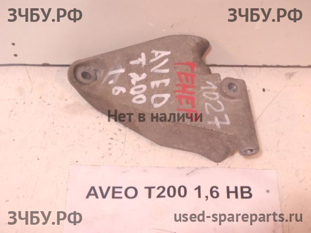 Chevrolet Aveo 1 (T200) Кронштейн генератора