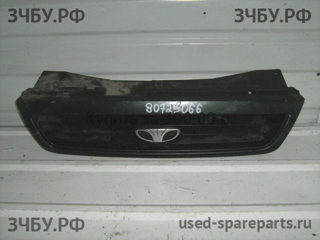 Daewoo Nexia Решетка радиатора