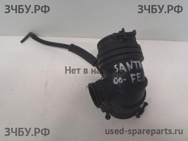 Hyundai Santa Fe 1 (SM) Патрубок радиатора