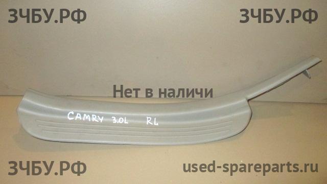 Toyota Camry 5 (V30) Накладка на порог задний левый