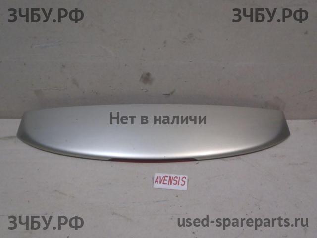 Toyota Avensis 2 Спойлер переднего бампера