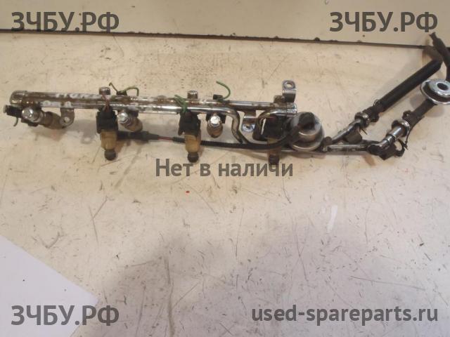 Ford Mondeo 2 Рейка топливная (рампа)