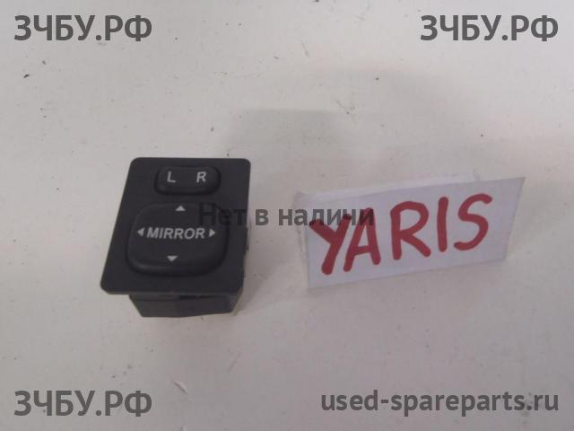 Toyota Yaris 2 Крепление АКБ (подставка/площадка)
