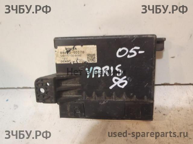 Toyota Yaris 2 Блок электронный