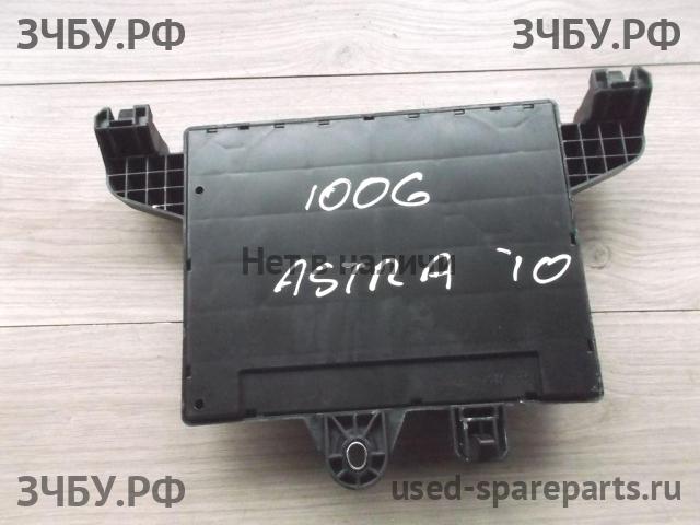 Opel Astra J Блок электронный