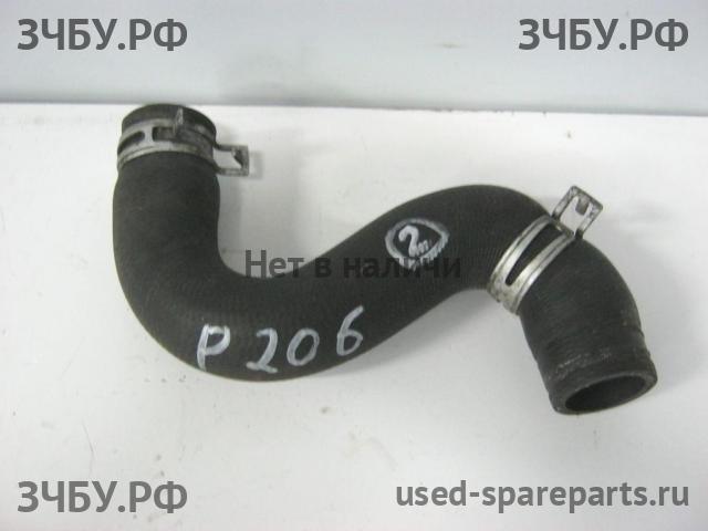 Peugeot 206 Патрубок радиатора