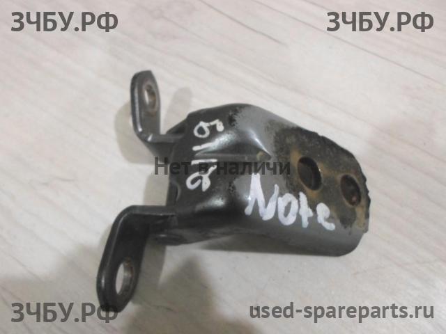 Nissan Note 1 (E11) Петля двери