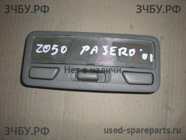 Mitsubishi Pajero/Montero 3 Корпус аккумулятора