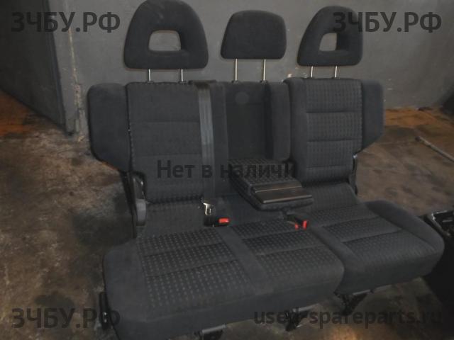 Mitsubishi Pajero/Montero 3 Сиденье