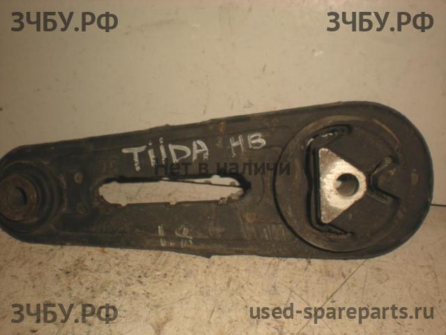 Nissan Tiida 1 Опора двигателя