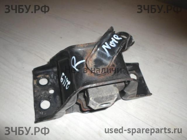 Nissan Note 1 (E11) Опора двигателя