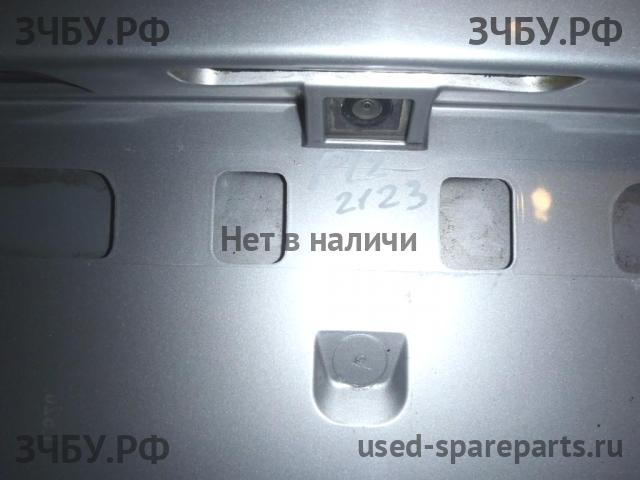 Nissan Primera P12 Магнитола