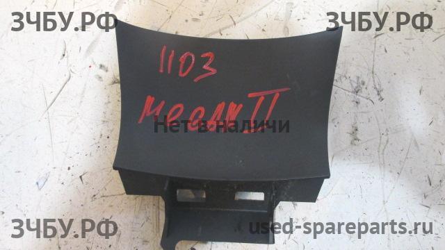 Renault Megane 2 Накладка