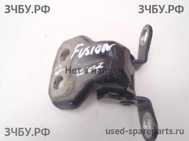 Ford Fusion Петля двери