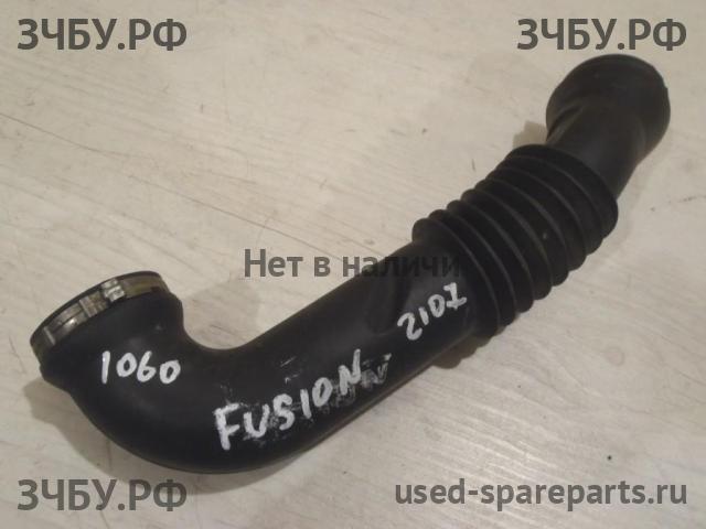 Ford Fusion Патрубок воздушного фильтра