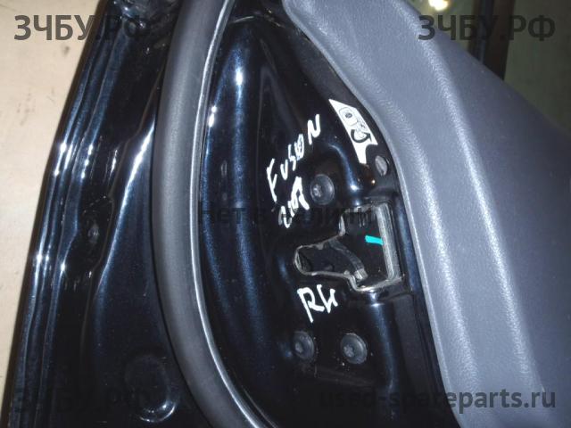 Ford Fusion Замок двери задней левой
