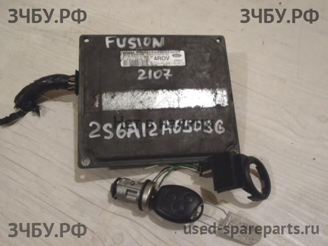 Ford Fusion Блок управления двигателем
