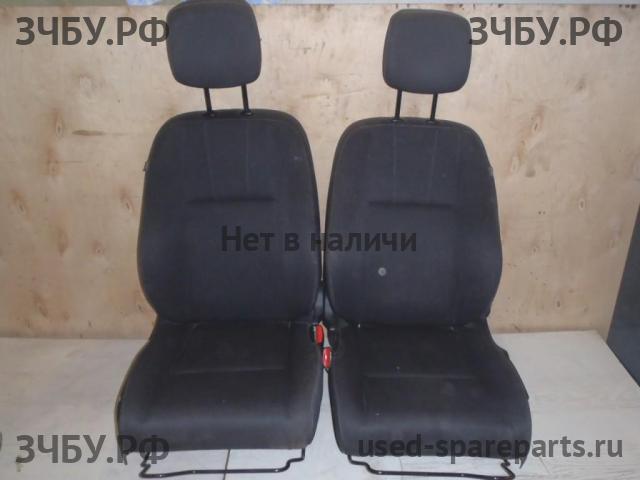Renault Megane 3 Сиденья (комплект)