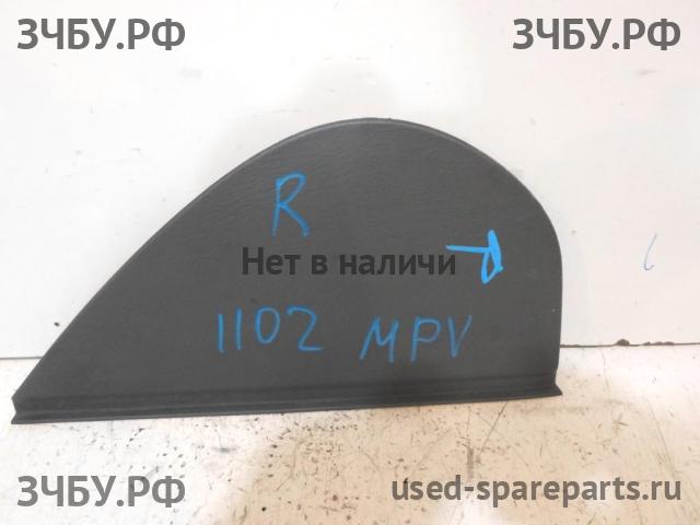 Mazda MPV 2 [LW] Накладка декоративная на торпедо