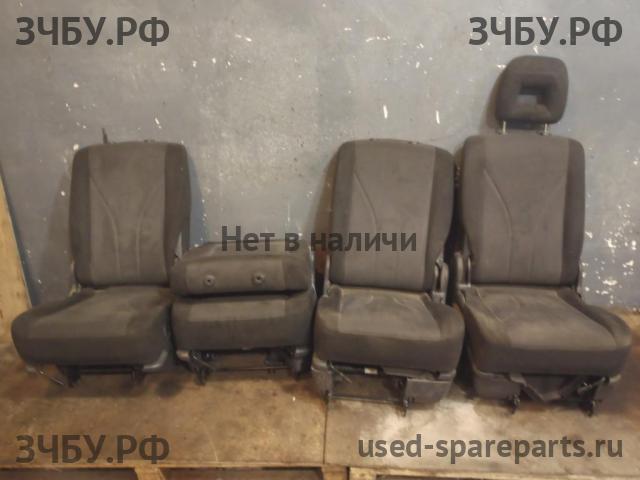 Mazda MPV 2 [LW] Сиденья (комплект)
